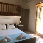 Machi's House Historic In Village With Private Parking Plaka (Milos)