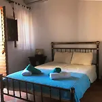 Machi's House Historic In Village With Private Parking Plaka (Milos)