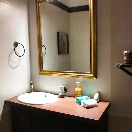 Aparthotel Machi's House Historic In Village With Private Parking Plaka (Milos)