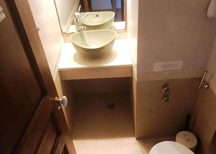 Machi's House Historic In Village With Private Parking