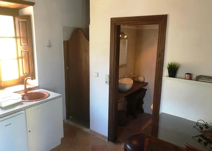 Machi's House Historic In Village With Private Parking