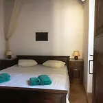 Lägenhetshotell Machi's House Historic In Village With Private Parking 3*