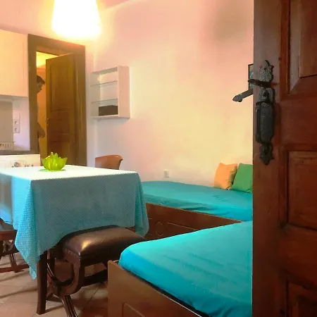 Machi's House Historic In Village With Private Parking Plaka (Milos)
