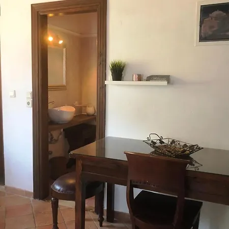 Machi's House Historic In Village With Private Parking